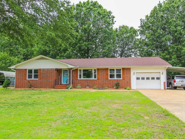 120 Cannon Dr, Atwood, TN 38220