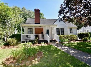 2204 Ardsley St, Winston Salem, NC 27103