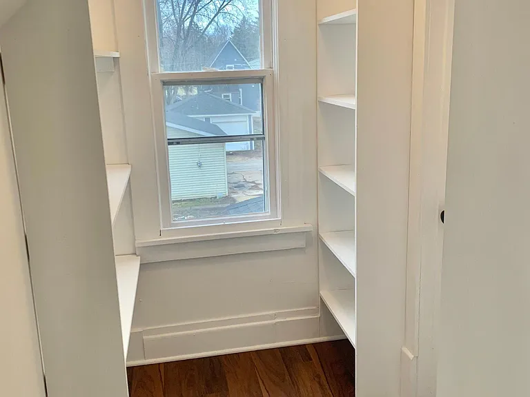 812 E Lincoln Hwy #2 — Photo 7