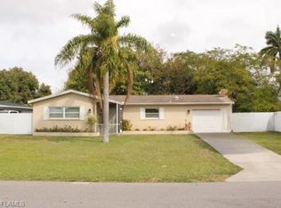 4221 19th Pl SW, Naples, FL 34116