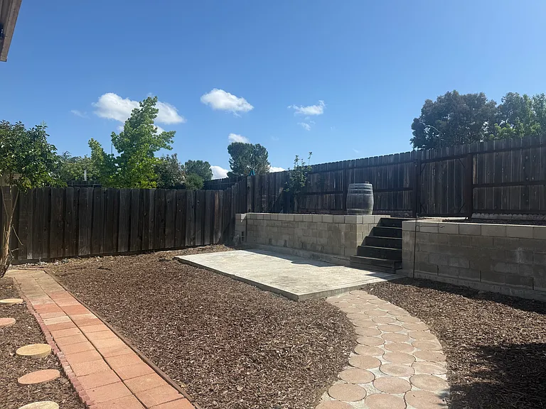 1820 Marigold Ln — Photo 21