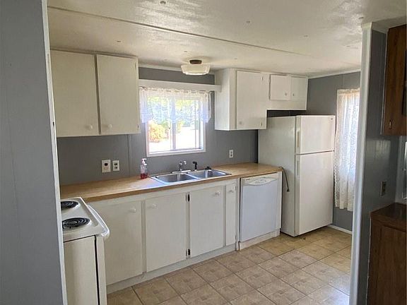5th image of 2457 Nightingale Ln