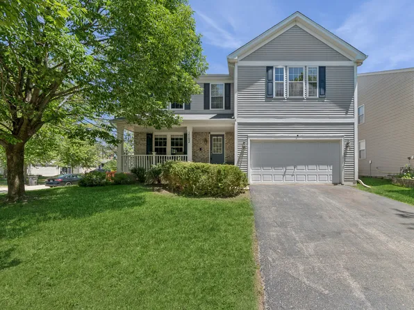 1702 Stonegate Dr, Montgomery, IL 60538
