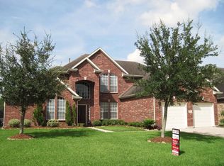 3207 E Cedar Hollow Dr, Pearland, TX 77584