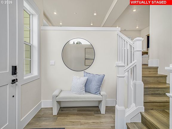 4th image of 11898 SW Strobel Rd