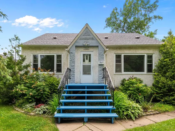 11507 123rd St NW, Edmonton, AB T5M 0G5