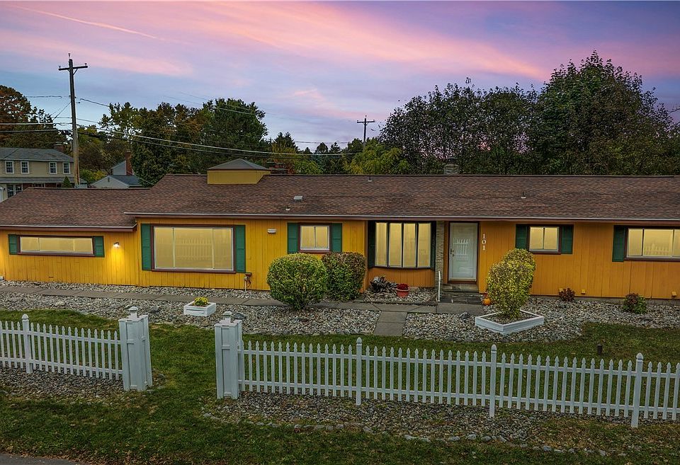 1st image of 101 Andrews Rd