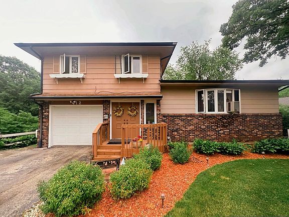 2nd image of 412 Morningside Dr