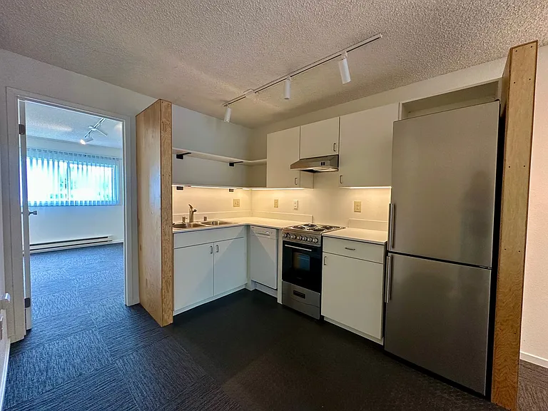 BI3000 — Photo 11