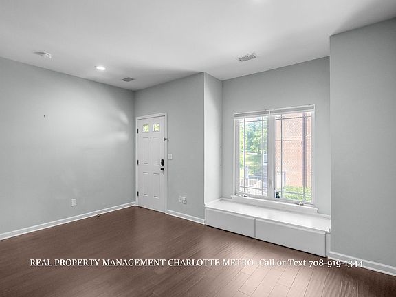 3rd image of 1229 Lalex Ln