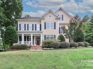 173 Hunters Hill Dr, Statesville, NC 28677