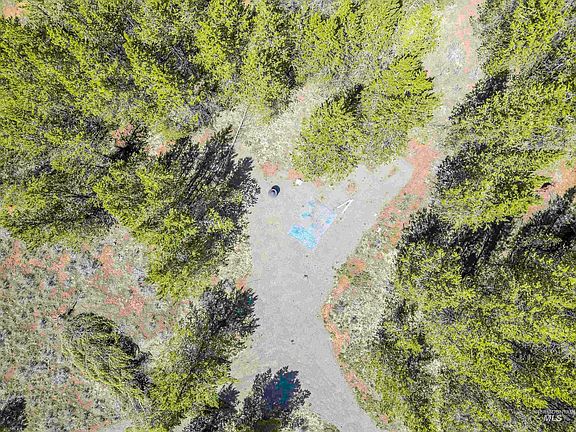 3rd image of Deer Creek Rd