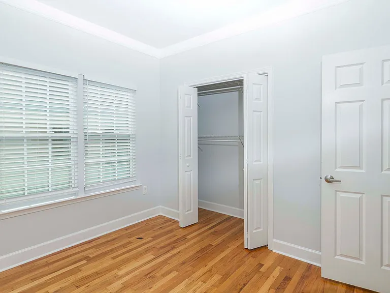 2594 Watkins St NW — Photo 7