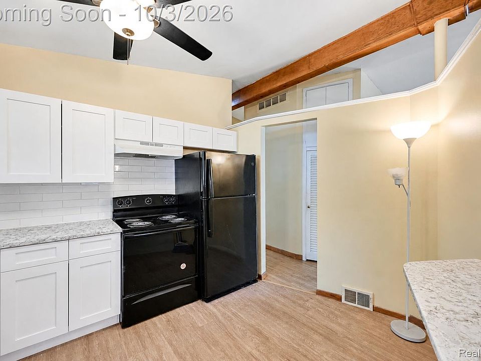15310 Oak Park Blvd, photo 13