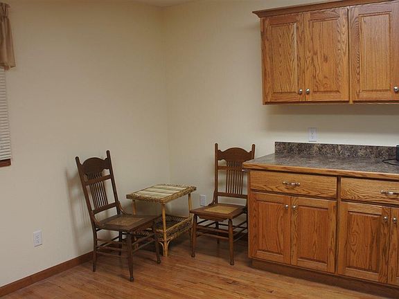 5th image of 140 Boundary St