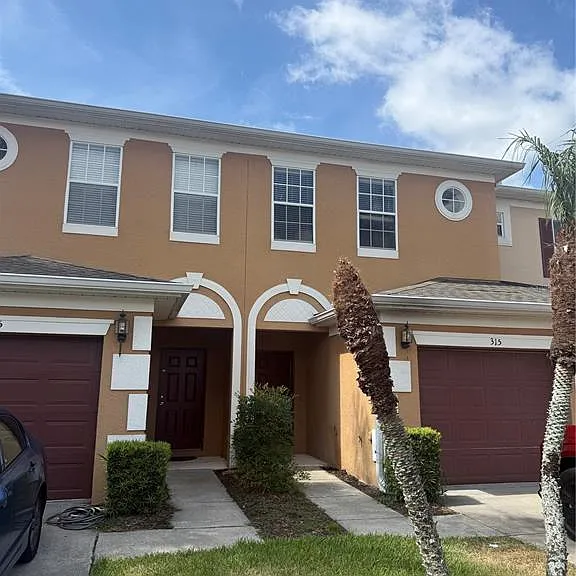 315 Bexley Dr — Photo 1