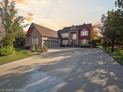 50983 Weston Dr, Plymouth, MI, 48170