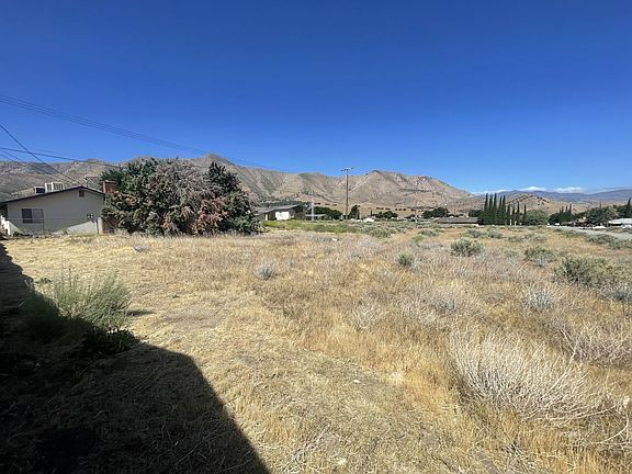 3rd image of 6424 Lynch Canyon Dr
