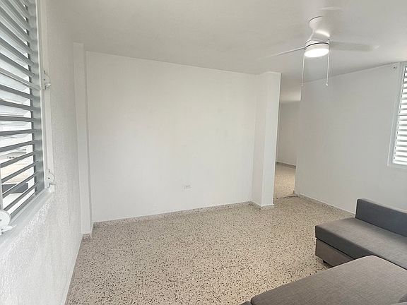 5th image of 1083 Calle Cesar Gonzalez P2 Urb Villa Nevarez #0