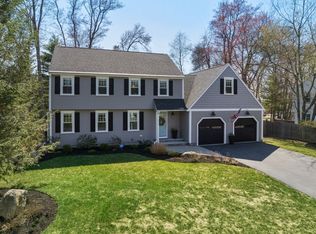 29 Rock Rd, North Andover, MA 01845