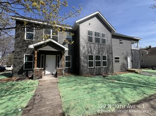 329 30th Ave N #1, Minneapolis, MN 55411