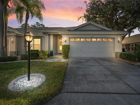 824 Manchester Woods Dr #48, Sun City Center, FL 33573