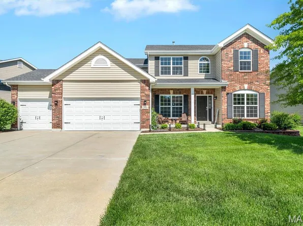 255 Mason Glen Dr, Lake Saint Louis, MO 63367