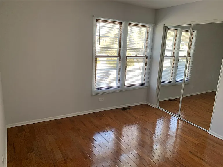 49 N Royal Oak Dr — Photo 11