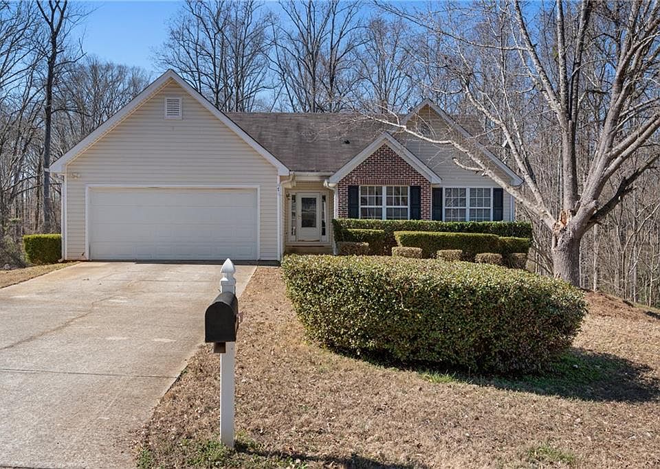 1st image of 676 Gatewood Way