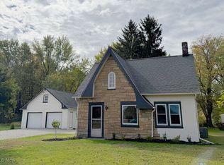 5597 Eagle Creek Rd, Leavittsburg, OH 44430