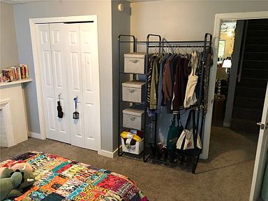 3rd image of 3219 Niagara St #2