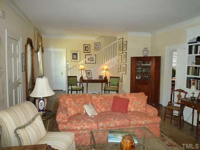 206 S 4th St #206 — Photo 4