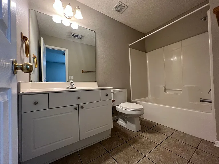 552 Harper Ave #3 — Photo 12