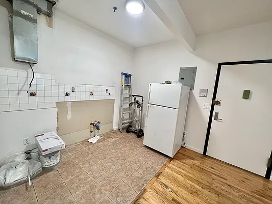 Rented by Compass | media 5