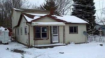 1st image of 512 E Saint Clair St