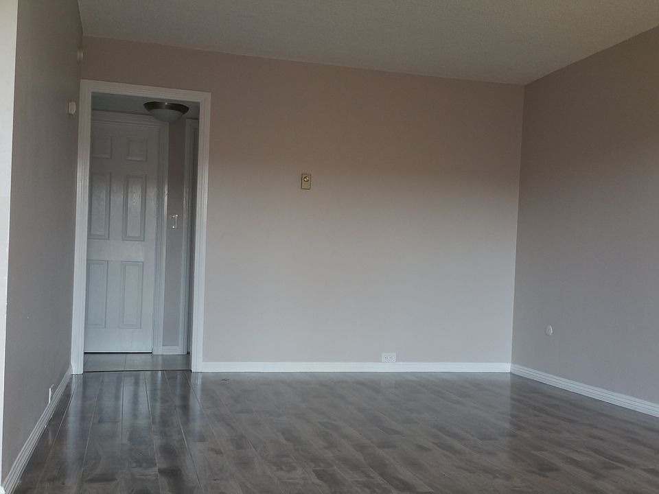 1st image of 612 N Wilcox Ave APT 8