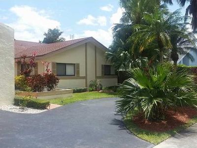 9401 SW Hundred Avenue Rd, Miami, FL, 33176