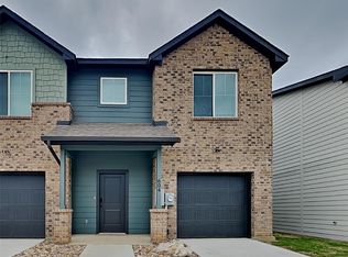 604 Briarwood Ln, Fort Worth, TX 76140