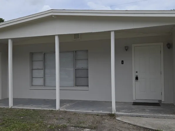 5121 Eldorado Dr, Tampa, FL 33615