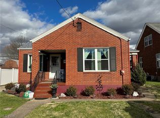 701 17th St, Vienna, WV 26105