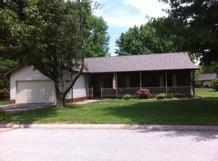 206 Evergreen Dr, O Fallon, IL 62269