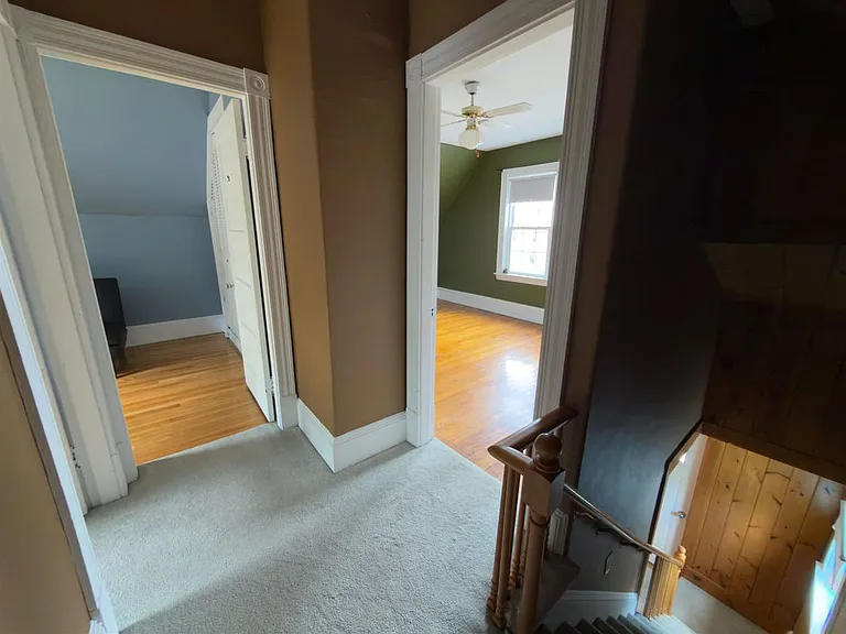 246 E Mason St — Photo 17