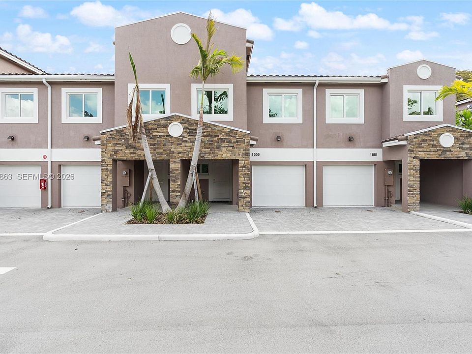 1st image of 1537 NW 94th Way #5