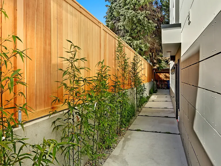 1126 N 90th St #GALLOWAY201 — Photo 14