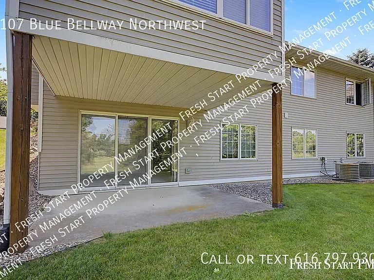 2107 Blue Bellway NW — Photo 27