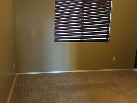 3rd image of 673 W Calle Capotasto