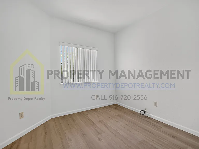 8072 Bothwell Dr — Photo 34