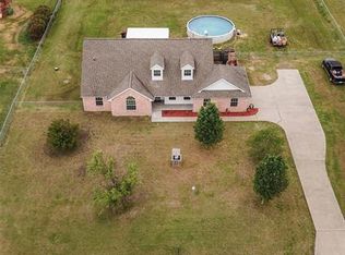 218 Hollis Rd, Waxahachie, TX 75167