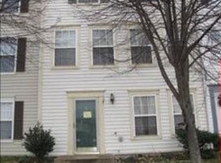 6914 Village Stream Pl, Gainesville, VA 20155