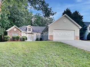 585 Freeman Dr, Covington, GA 30016